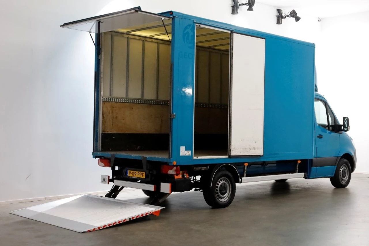 Mercedes-Benz Sprinter 2022 - 315 CDI 150pk 9G Automaat Bakwagen met laadklep en zijdeur H235cm 12-2022 Bild 12