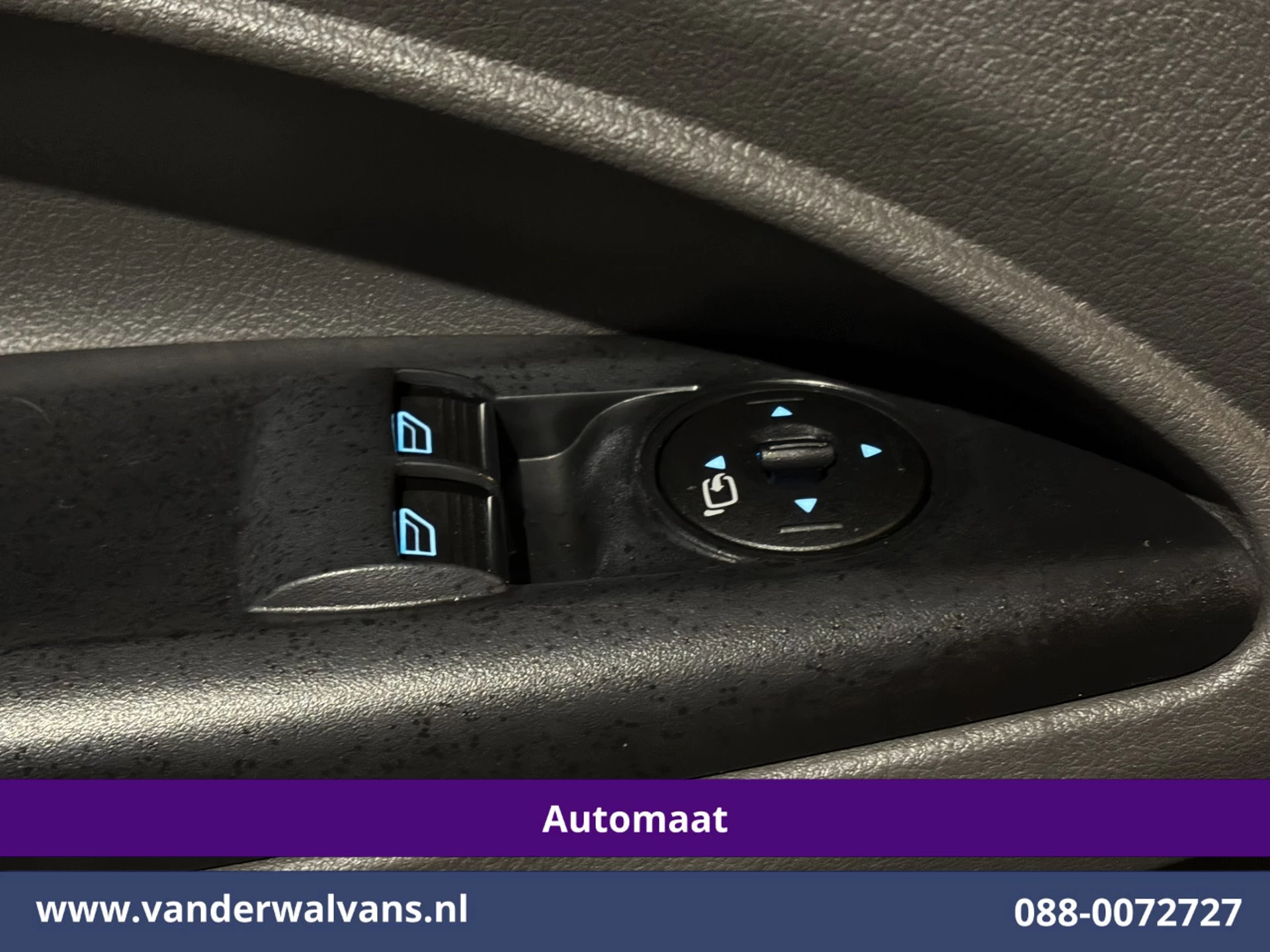 Ford Transit Connect 2022 - 1.5 EcoBlue 100pk Automaat L1H1 Euro6 Airco | Camera | Navigatie | Cruisecontrol obrázek 20