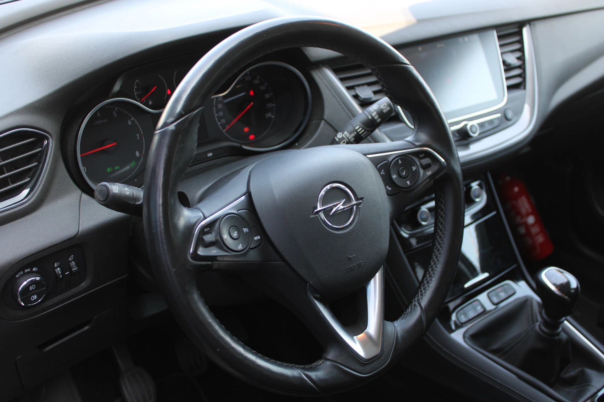 Opel Grandland X 2019 - 1.2 Turbo 130pk Innovation AGR LEDER NAVI CAMERA CARPLAY 19'' TREKHAAK afbeelding 23