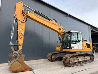 Liebherr N/A 2014 - R922 SLC image 1