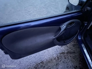 Ford Ka 2003 - 1.3 AIRCO Couture II obrazek 18