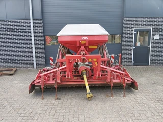 Kverneland Accord Pneumatic DE-S Zaaicombinatie met Lely Rotorkopeg afbeelding 1 miniatuur