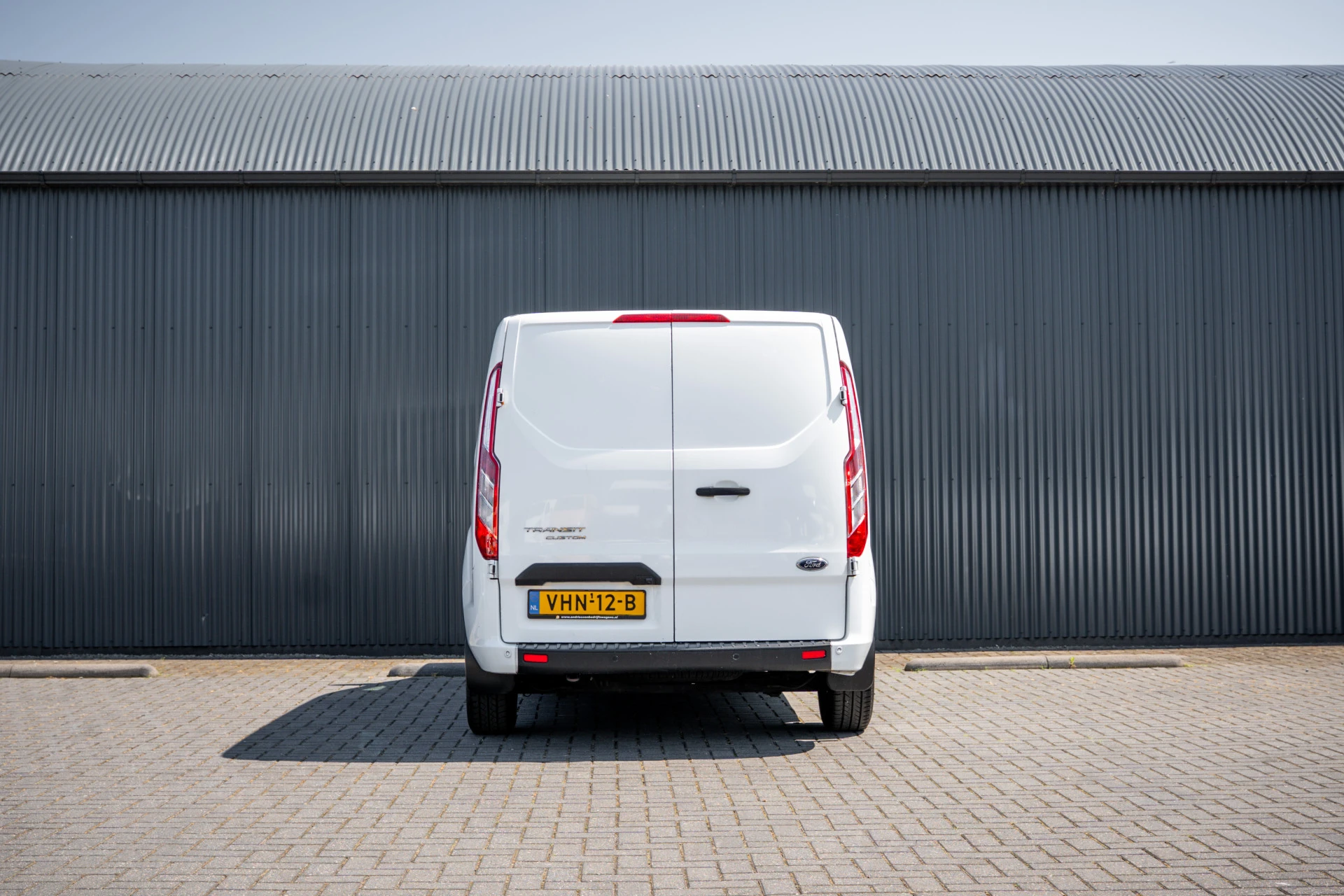 Ford Transit Custom 2020 - 2.0 EcoBlue L1H1 | 3-Zits | Automaat | LED | 1e Eigenaar | Cruise | Camera | PDC | Airco afbeelding 8