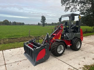 Weidemann 2026 - Pelikaanbak 1.4m изображение 3 миниатюра