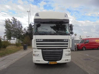DAF XF 105 2010 - 410 NL truck image 2