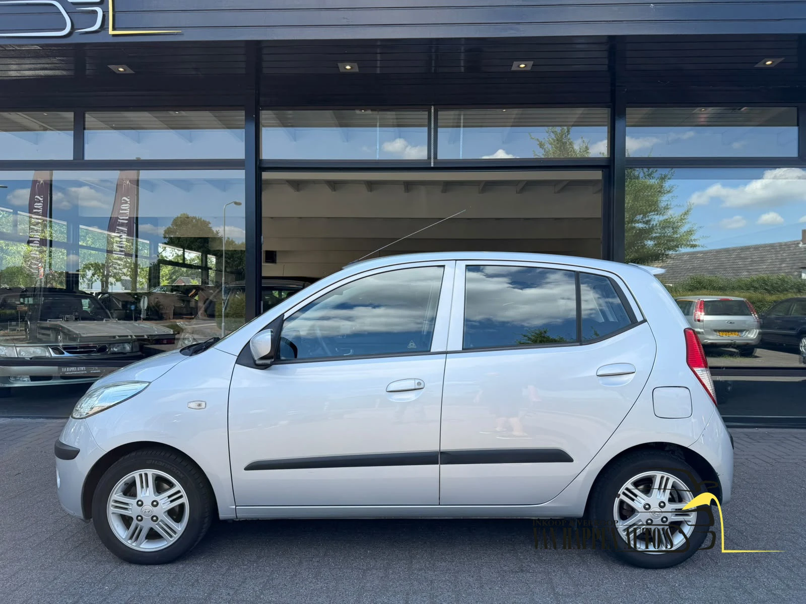 Hyundai i10 2010 - 1.1 Dynamic XL afbeelding 2