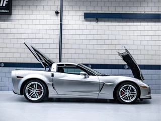 Corvette C6 2006 - Z06 7.0L V8 bild 3