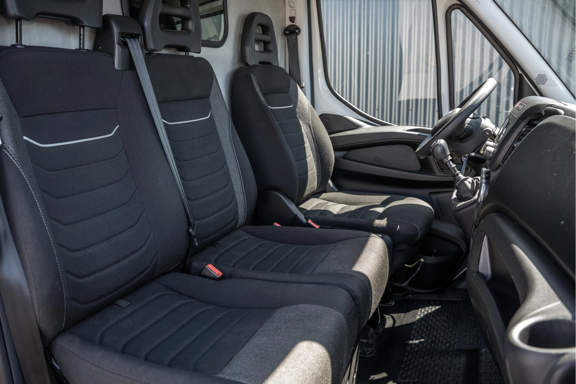 Iveco Daily 2023 - 35S16 | L4H2 | 156 PK | 3-Zits | Climate | Euro 6 image 13
