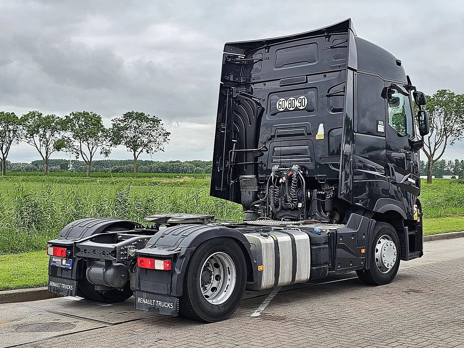 Renault 2022 - T 480 zdjęcie 3