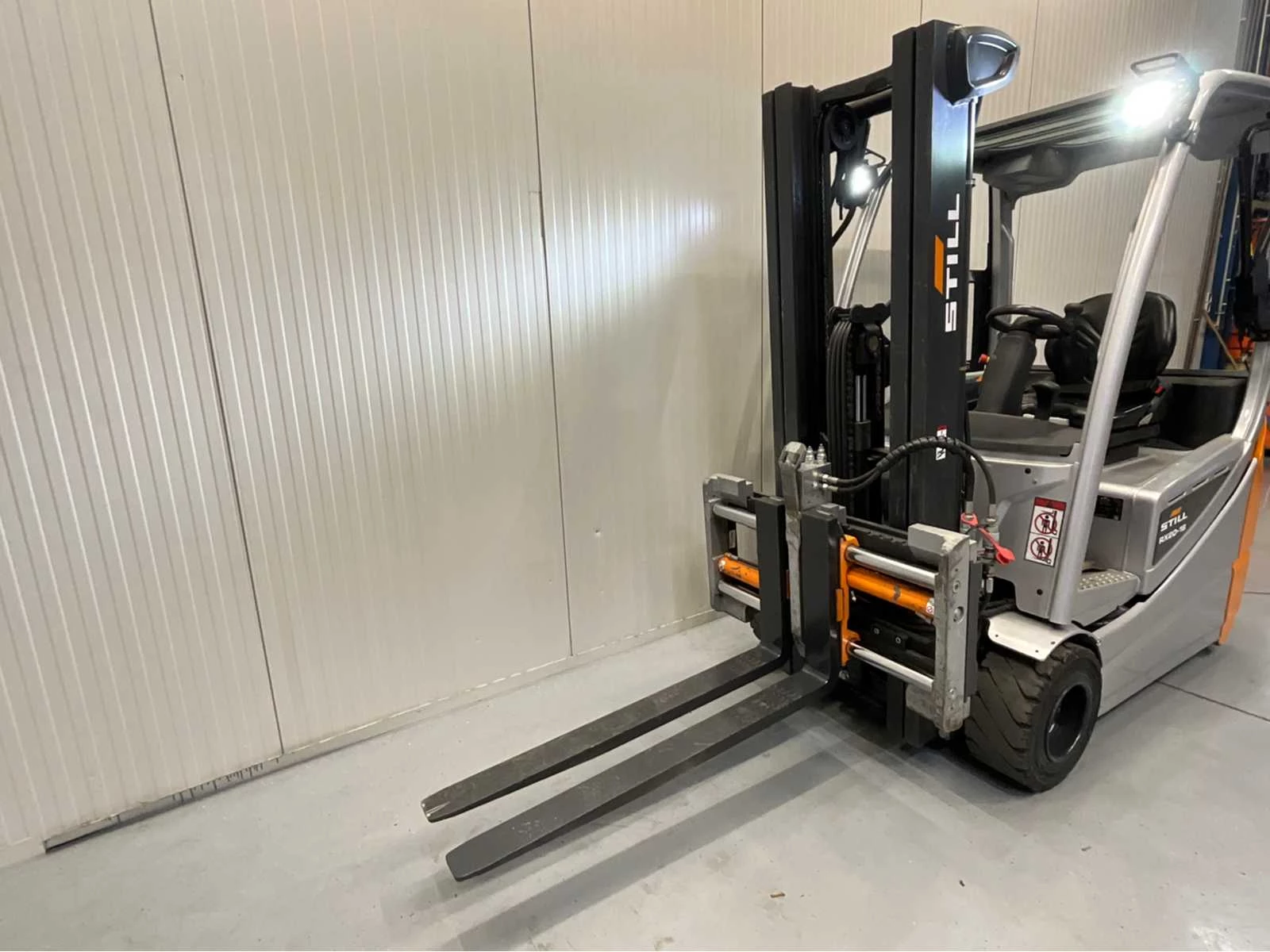 Still 2019 - RX20-18 Triplex - Vorkenversteller - Freelift - Sideshift obrázek 4