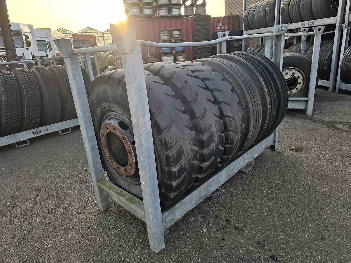 Several 1100 X 20 1990 afbeelding 4
