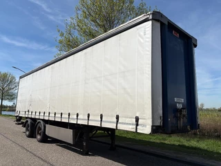 SDC TANDEM AXLE CURTAINSIDER 2009 - N/A obrazek 1