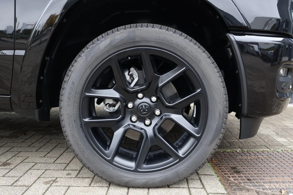 Dodge Ram 1500 2024 - 3.0 SST LARAMIE SPORT NIGHT / Laadbakdeksel + Trekhaak Bild 28