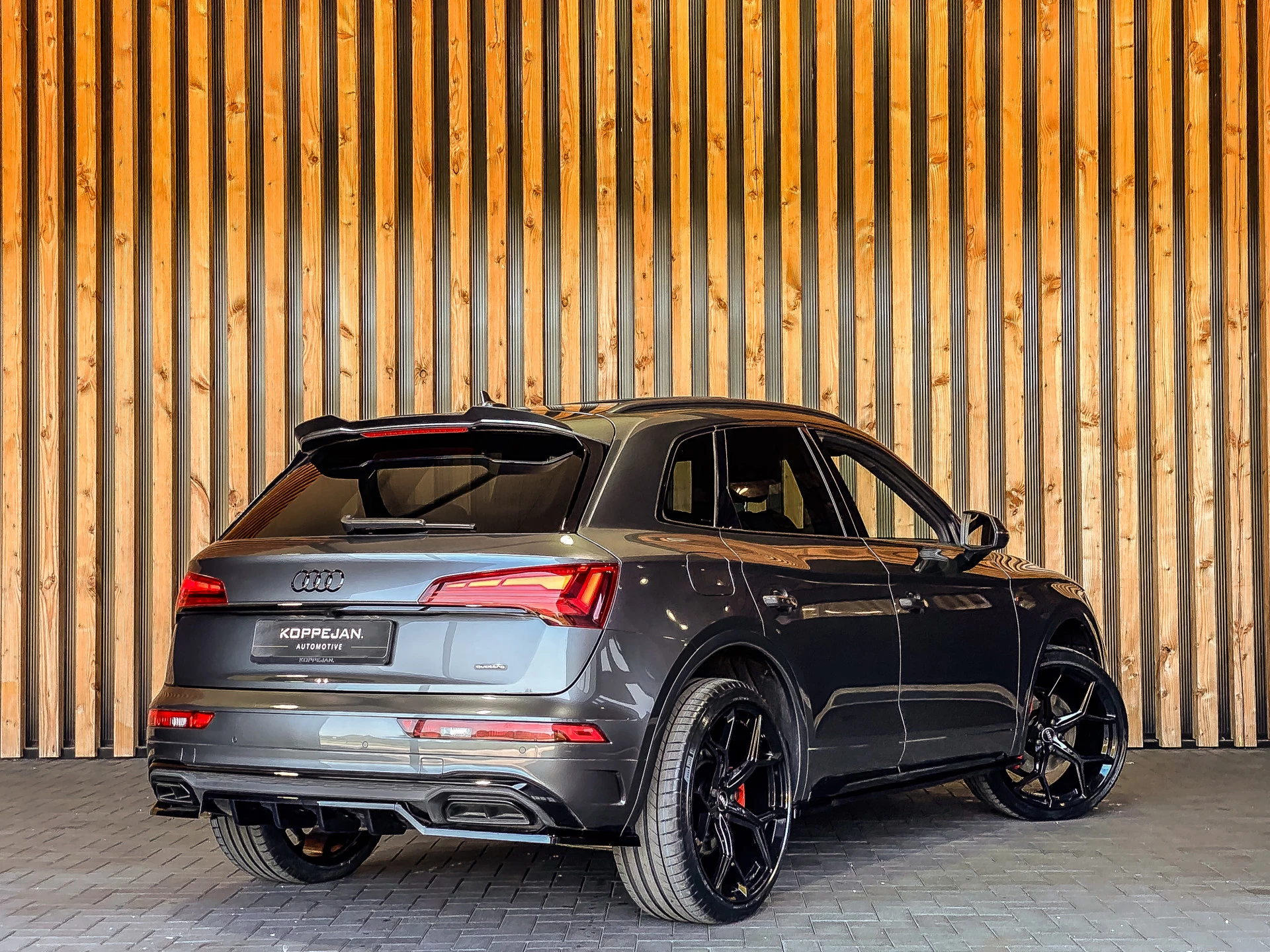 Audi Q5 2024 - 299PK TFSIe S edition Competition afbeelding 3