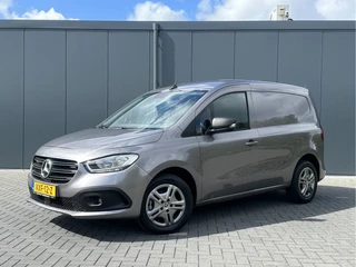 Mercedes-Benz Citan 2023 - 110 CDI AUTOMAAT / ** 14.078 KM ** / CAMERA / TREKHAAK / CRUISE / AIRCO / CARPLAY bild 2