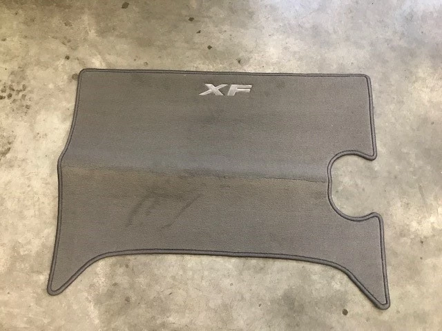 DAF - 1692540 ENGINE TUNNEL MAT XF106 (NEW) afbeelding 1