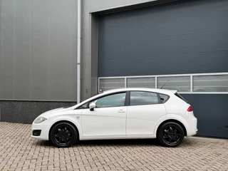 SEAT Leon 2011 - 1.2 TSI Ecomotive COPA bj.2011 Airco|Cc|Nette staat. image 2 thumbnail