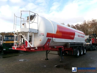 Feldbinder Powder tank alu 41 m3 (tipping) 2003 en venta
