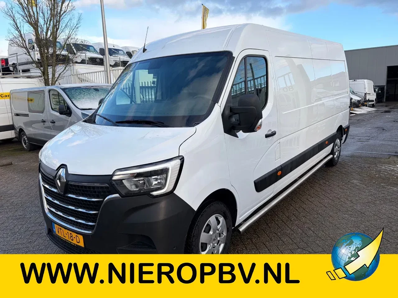 Renault Master 2023 - 2.3DCI L3H2 Airco Navi Cruisecontrol EURO 6 afbeelding 1