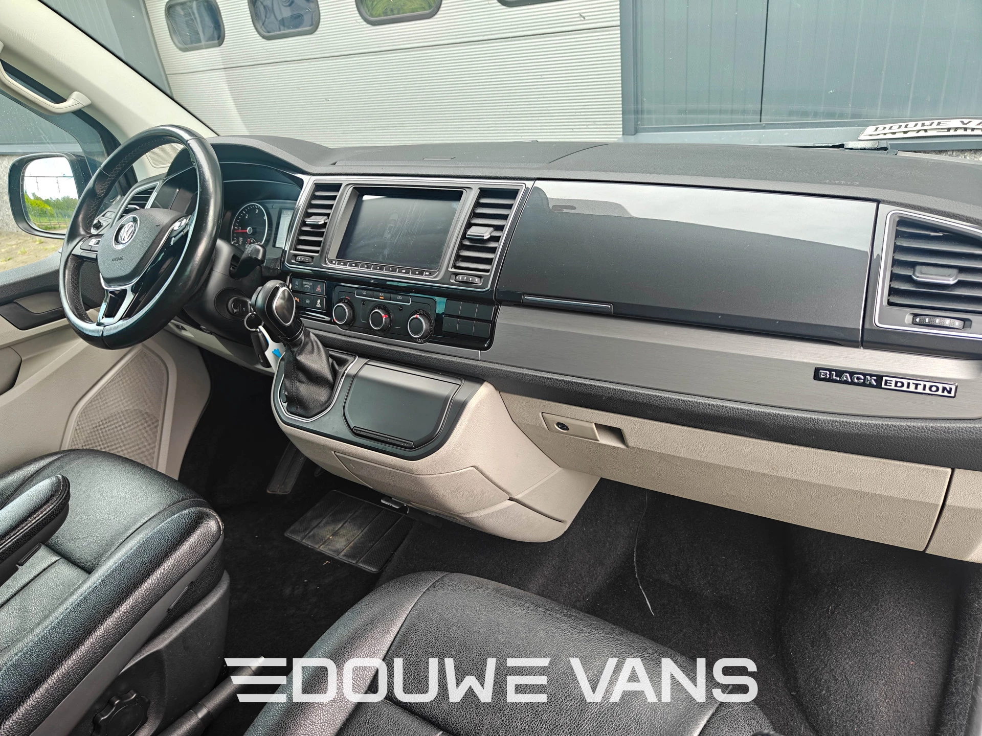 Volkswagen Transporter 2016 - 2.0 TDI Dubbel Cabine 5 Persoons Airco LED afbeelding 14