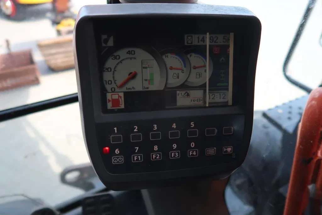 Hitachi 2009 - ZX140 W-3 afbeelding 14