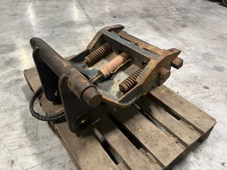 CW40 quick coupler N/A - fits for Komatsu PW150 zdjecie 5