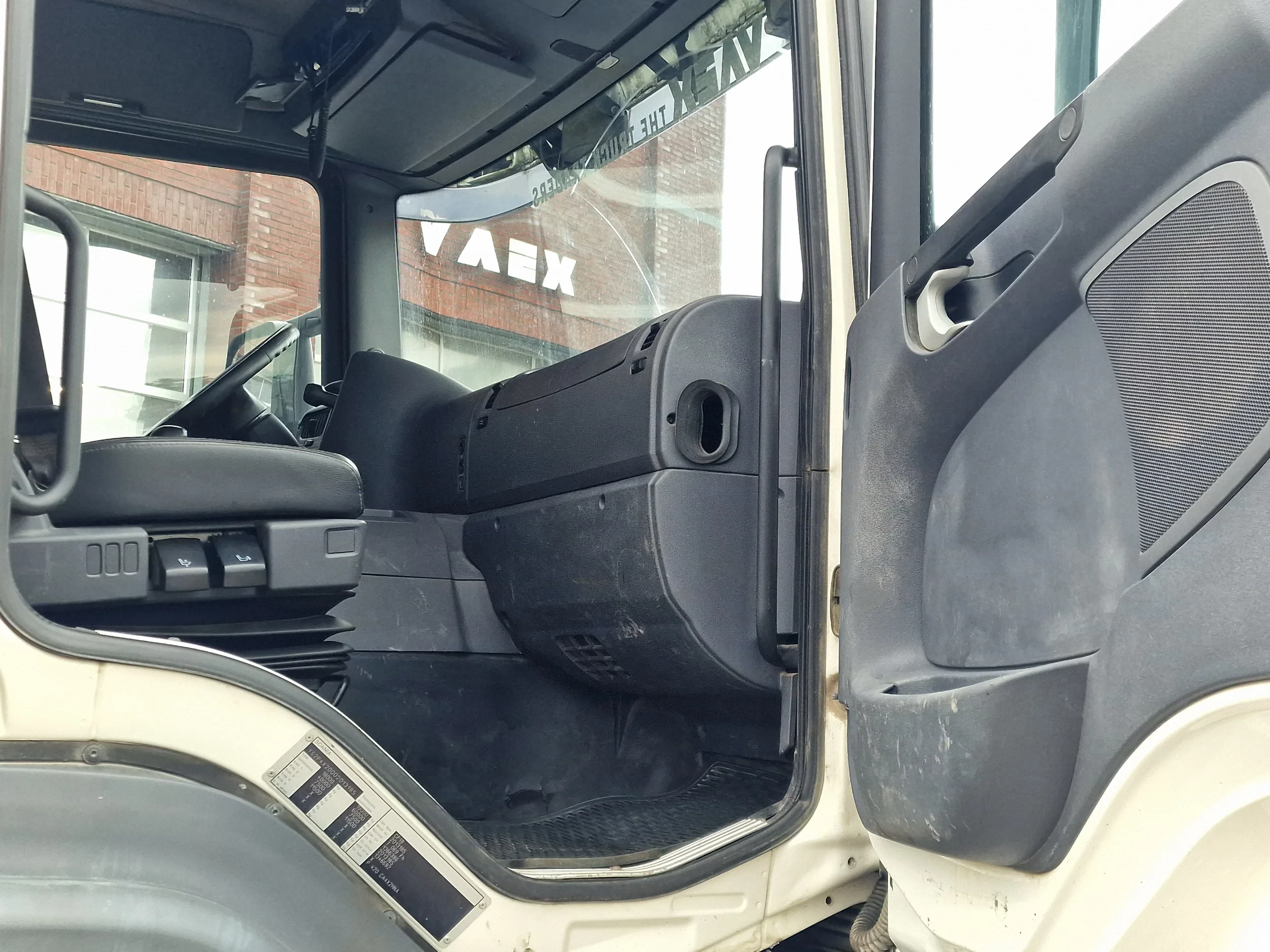 Scania P 2005 - P410 EURO3 - steal / air - manual gearbox - hydraulic afbeelding 21