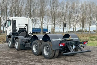 MAN TGS 2023 - 41.400 BB CH Chassis Cabin (2 units) image 2 thumbnail