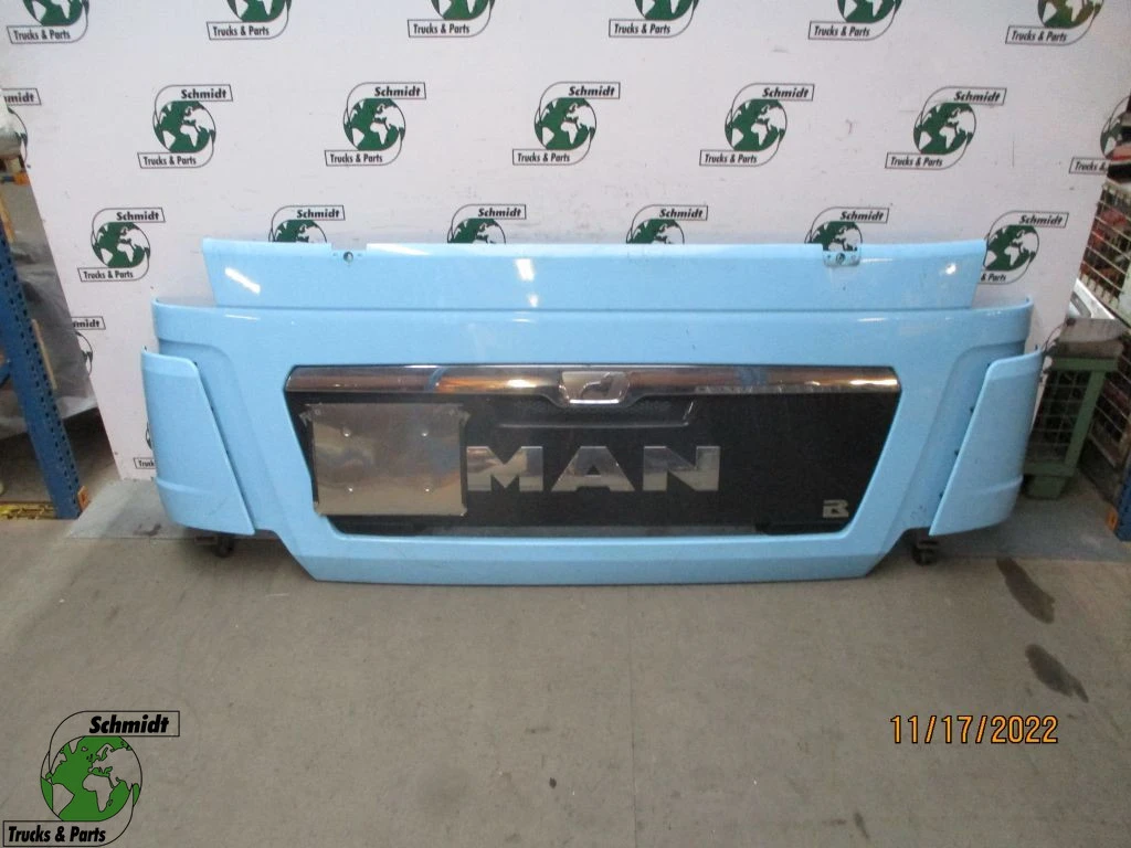MAN - 81.6110-6091//6098//6118 GRILL TGX EURO 5 imagem 1