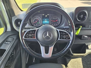 Mercedes-Benz Sprinter 2021 - 317 obrazek 13
