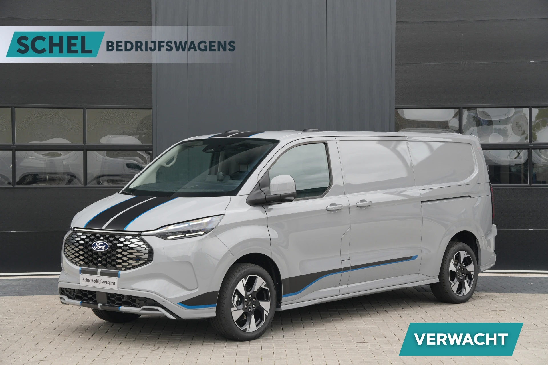 Ford E-Transit Custom 2026 - 340 L2H1 Sport 71 kWh 218pk - 2x Schuif - ACC - B&O - Navi - Stoel/Stuurverwarming - 360 Camera - Trekhaak - Rijklaar afbeelding 1