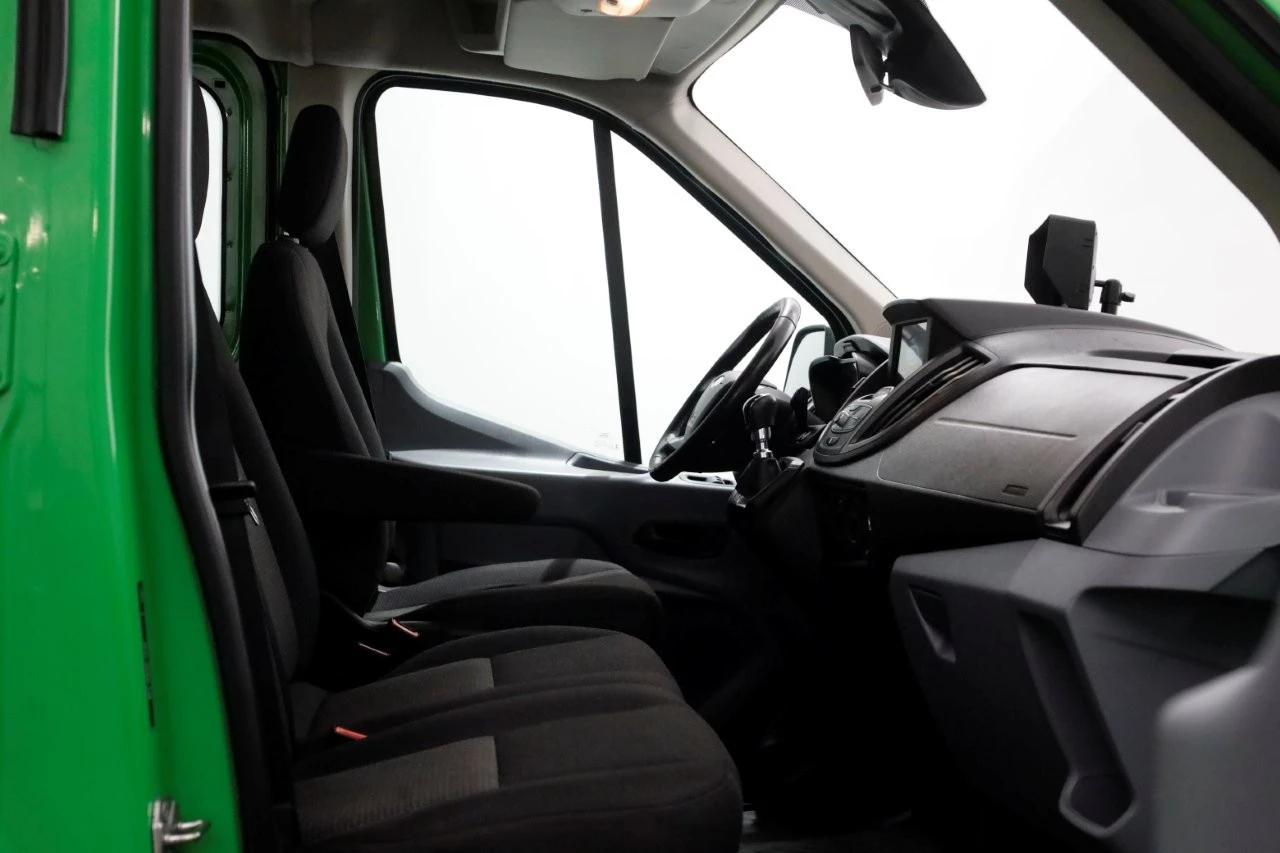 Ford Transit 2018 - 350 2.0 TDCI 130pk E6 RWD D.C. Open Laadbak Trekhaak 2800kg 02-2018 imagem 8