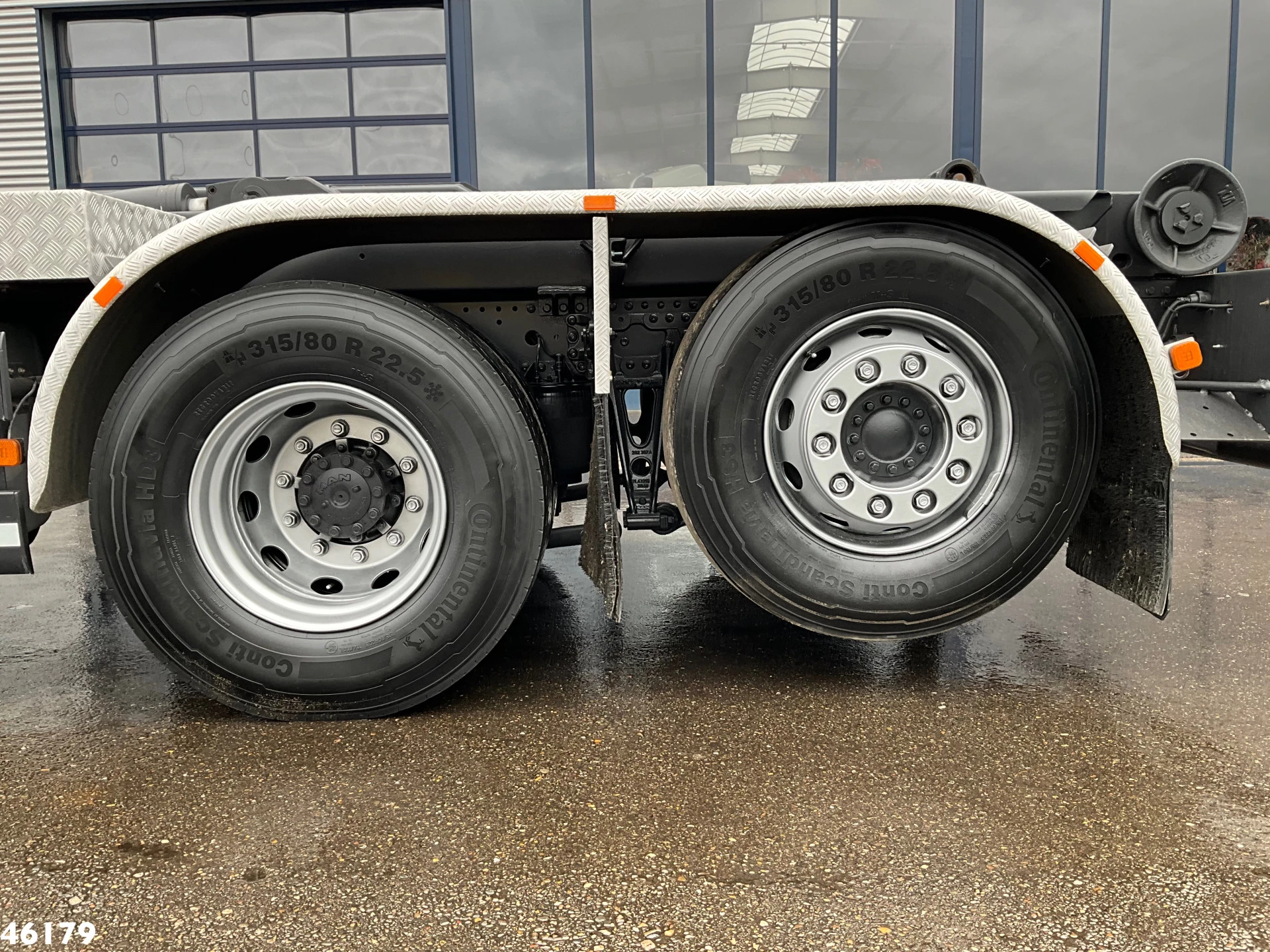 MAN TGS 2015 - 26.400 Euro 6 Retarder VDL 21 Ton haakarmsysteem imagem 7