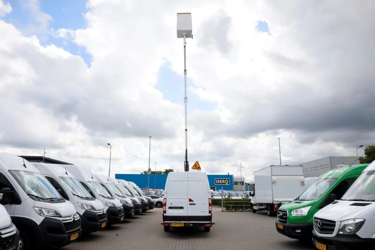 Renault Master 2021 - T35 2.3 dCi 145pk L2H2 121FT Hoogwerker Werkhoogte 10 meter 01-2021 afbeelding 5