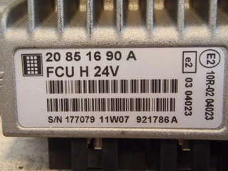 Renault N/A 2011 - 20851690 FCU REGELEENHEID image 2