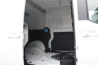 Kia PV5 2026 - L2H1 Plus 71.2 kWh 164pk - 416km WLTP - Stoel/Stuurverwarming - Keyless - V2L - Camera - ACC met stuurhulp - Rijklaar zdjecie 13