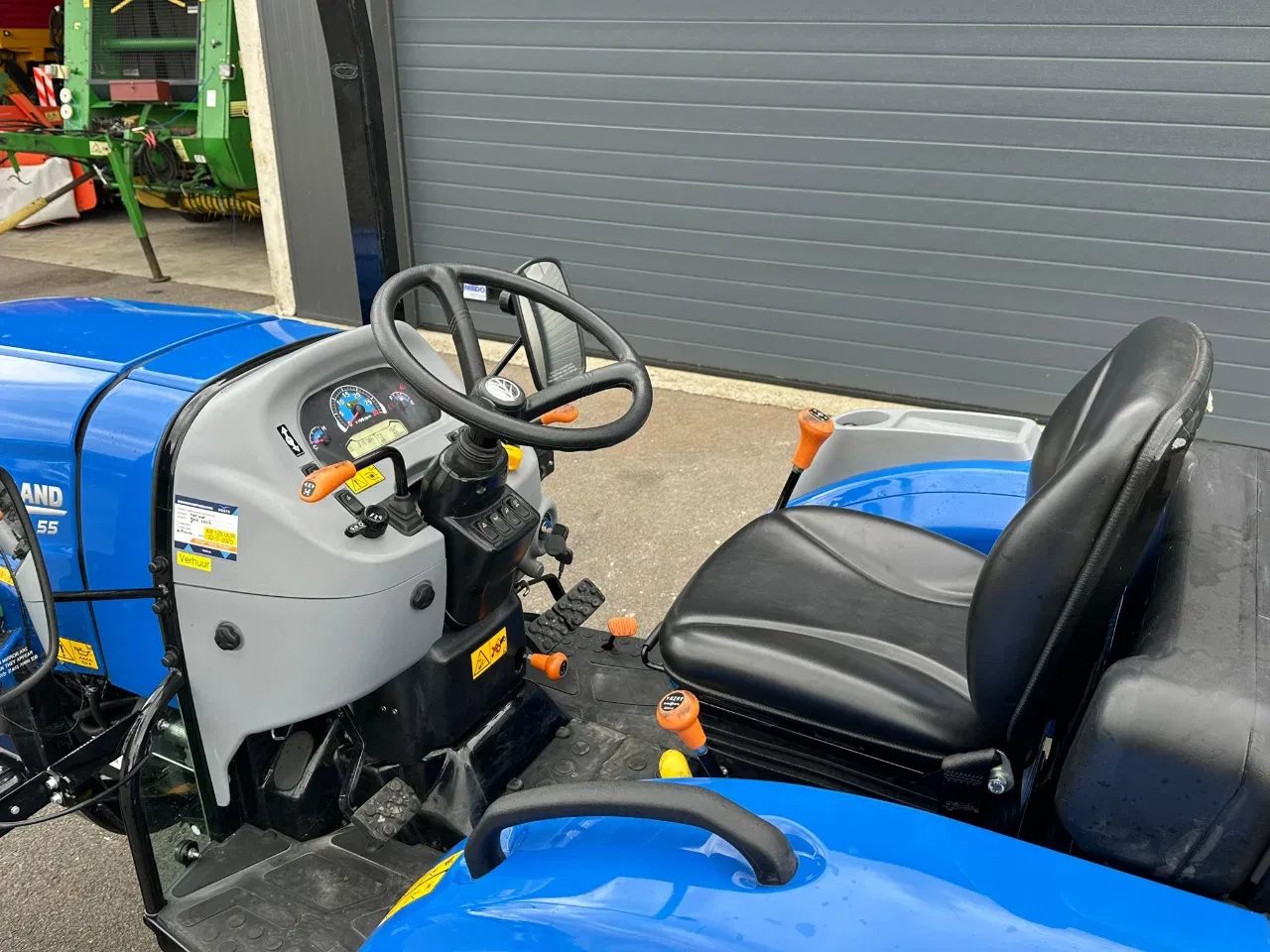 New Holland 2024 - Boomer 55 image 14