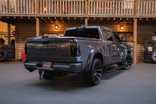 Dodge Ram 1500 2024 - 5.7 V8 Limited zdjecie 10