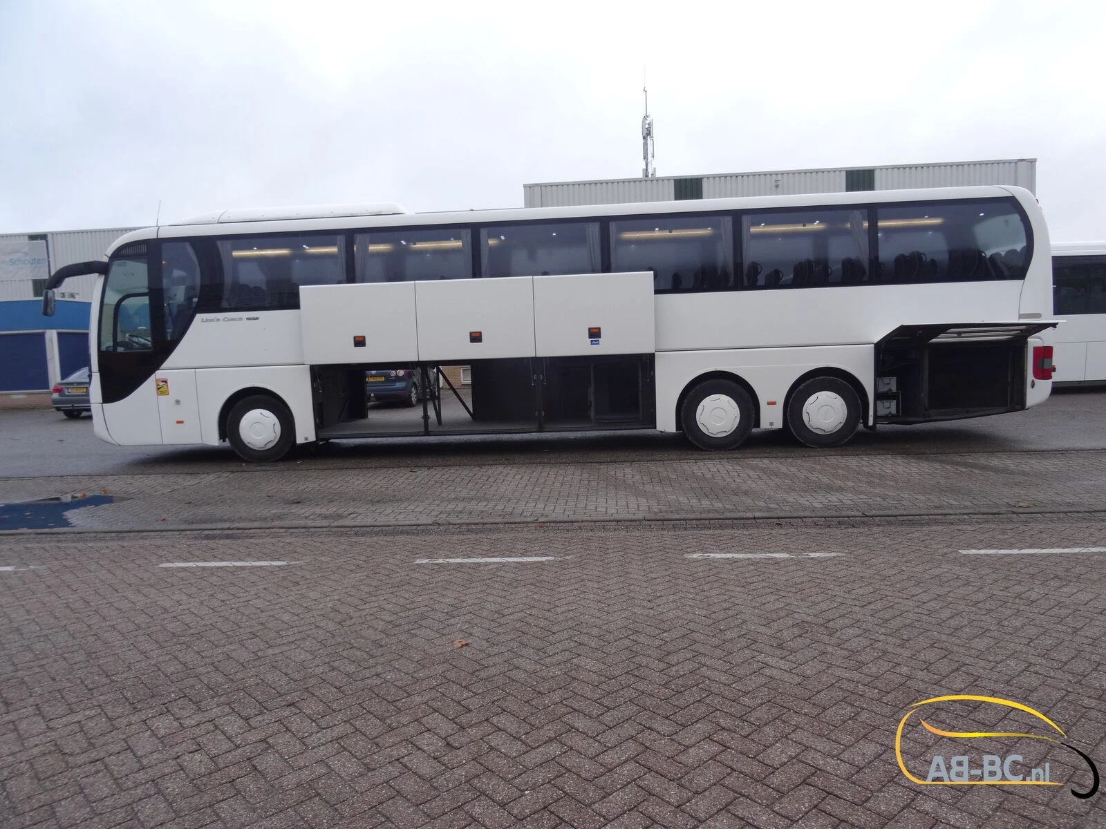 MAN R08 Lion's Coach 61 seats euro 6 2014 afbeelding 13