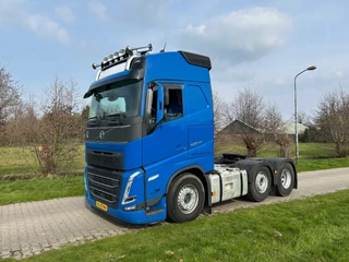 Volvo FH 2022 - 13.500 | FULL AIR | 6X2/4 STEERING | HYDROLIC | LOW KM !!! bild 1