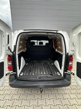 Citroën Berlingo 2018 - 1.6 BlueHDI 100 Club Economy S&S image 15