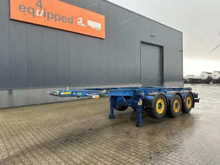 Burg N/A 2003 - 20FT/3-axles / empty weight: 3.290kg / SAF DISC / ADR (EXII, EXII, FL, OX, AT) / LIFTAXLE / NL-Chassis zdjecie 1