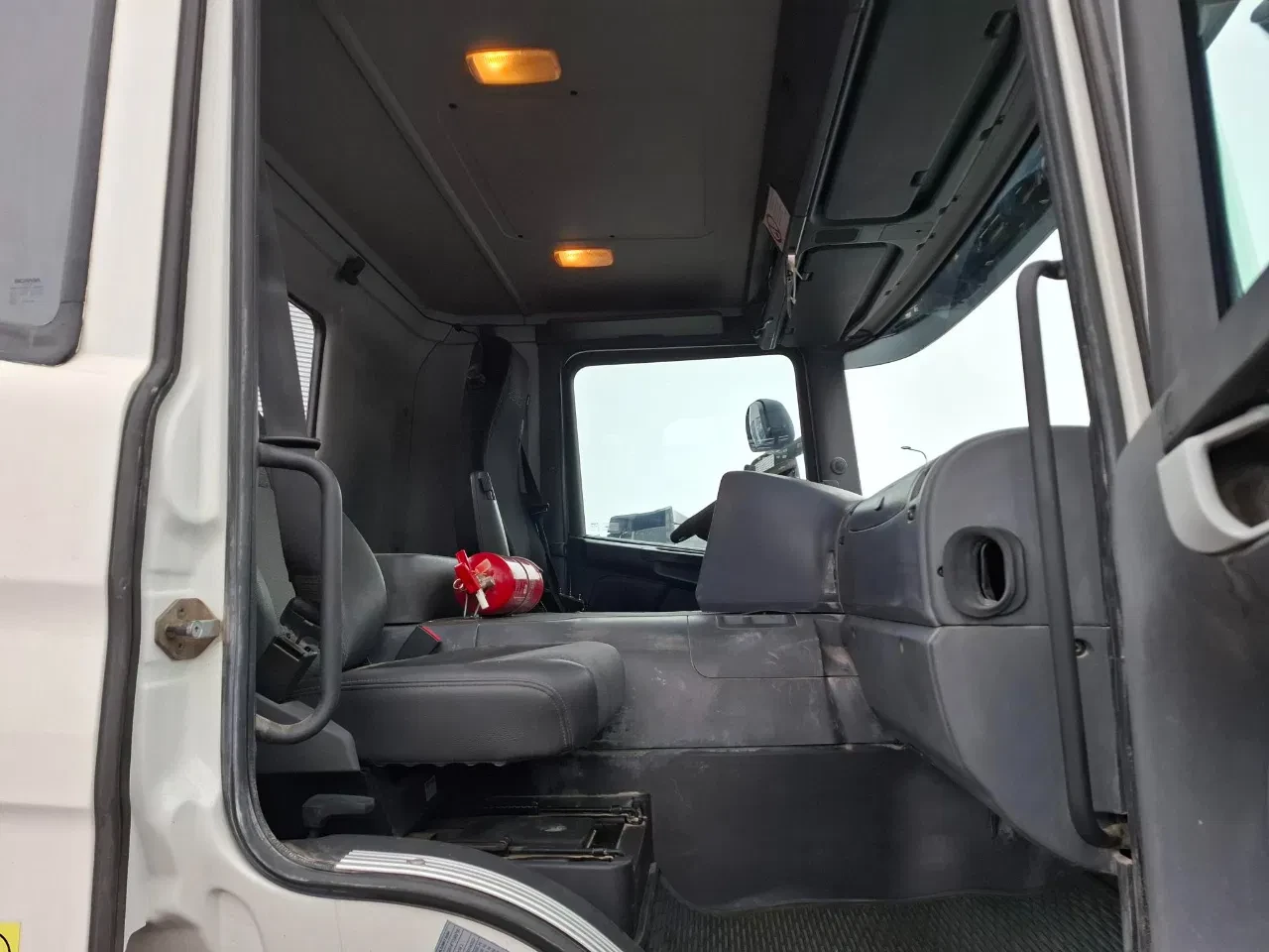 Scania P 2014 - P400 / LIFT+LENKACHSE / MULTILIFT 24TON / TUV:16-06-2026 / AIRCO / AUTOMATIC / EURO-5 / 2014 afbeelding 34