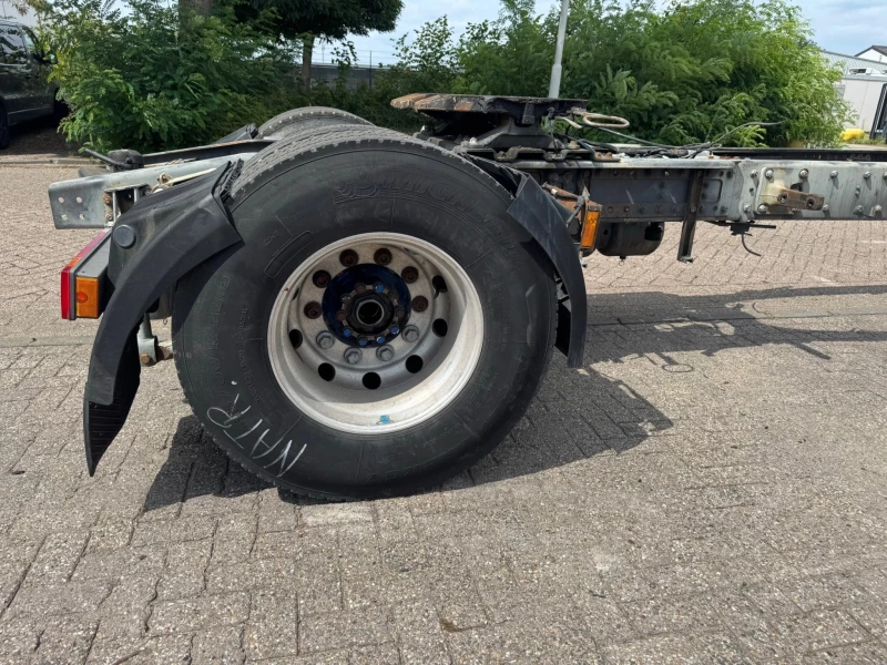 DAF 2006 - DOLLY CHASSIS DAF 85CF MET VANGMUIL afbeelding 4