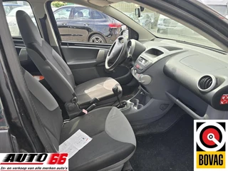 Peugeot 107 2007 - 1.0-12V XS imagen 5