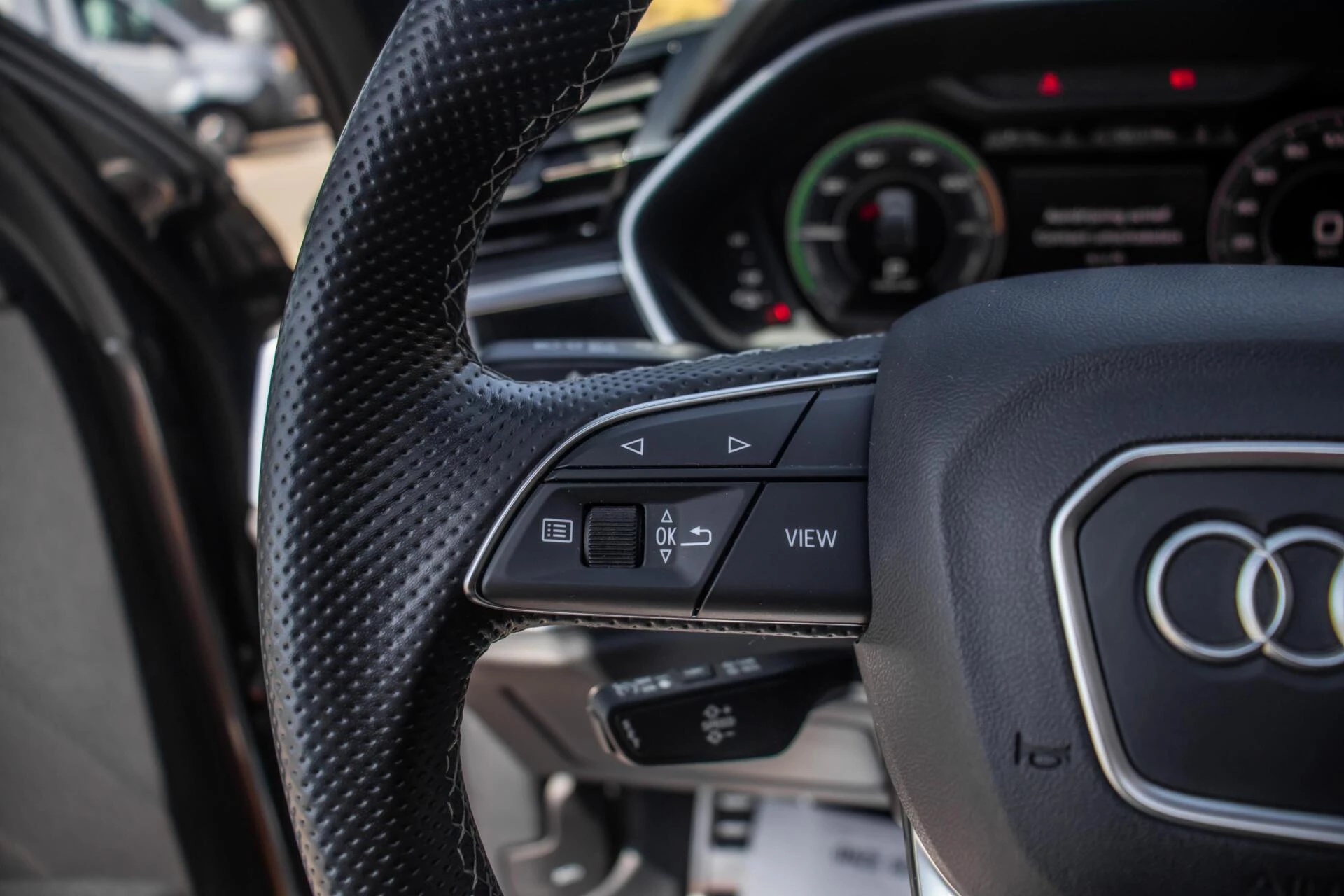 Audi Q3 2023 - 45 TFSI e S-Line, Pano, Leder, Ambient, Carplay afbeelding 16