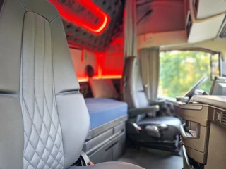 Volvo FH 2026 - 13.500 Aero Globetrotter XL 4x2 - New - Full spec - BUFFL interior - Retarder image 86