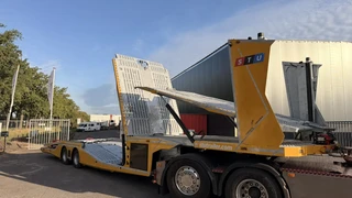 STU Trailers 2026 - Auto Car Transporter in stock image 2 thumbnail