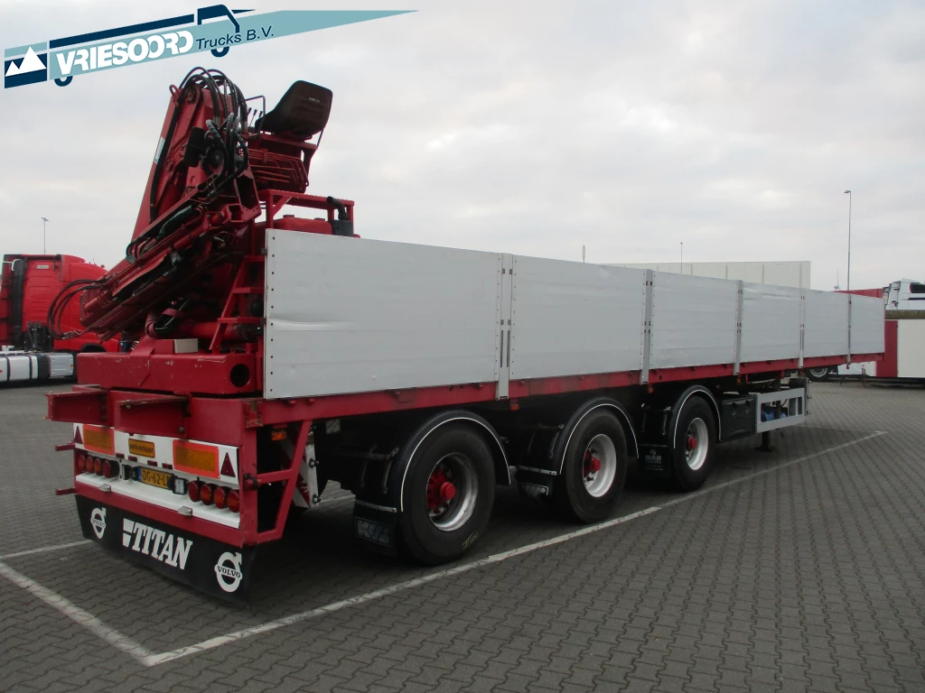 KWB 2000 - P-423-STI-H. With Hiab crane imagem 4