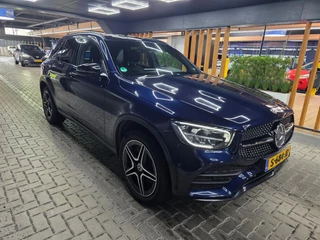 Mercedes-Benz GLC 2021 - Mercedes-Benz 300 de 4MATIC - AMG pakket - Black edition obrazek 11